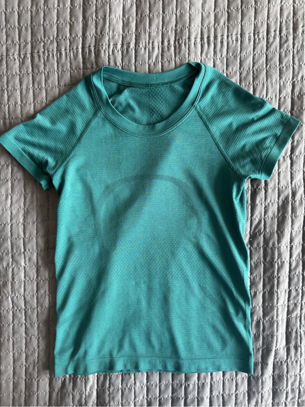 Lululemon swiftly tech short sleeve shirt 2.0 waist length
